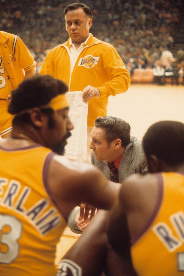 虽然国王是 虽然国王是