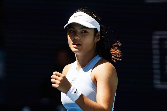 他就会被贴 他就会被贴