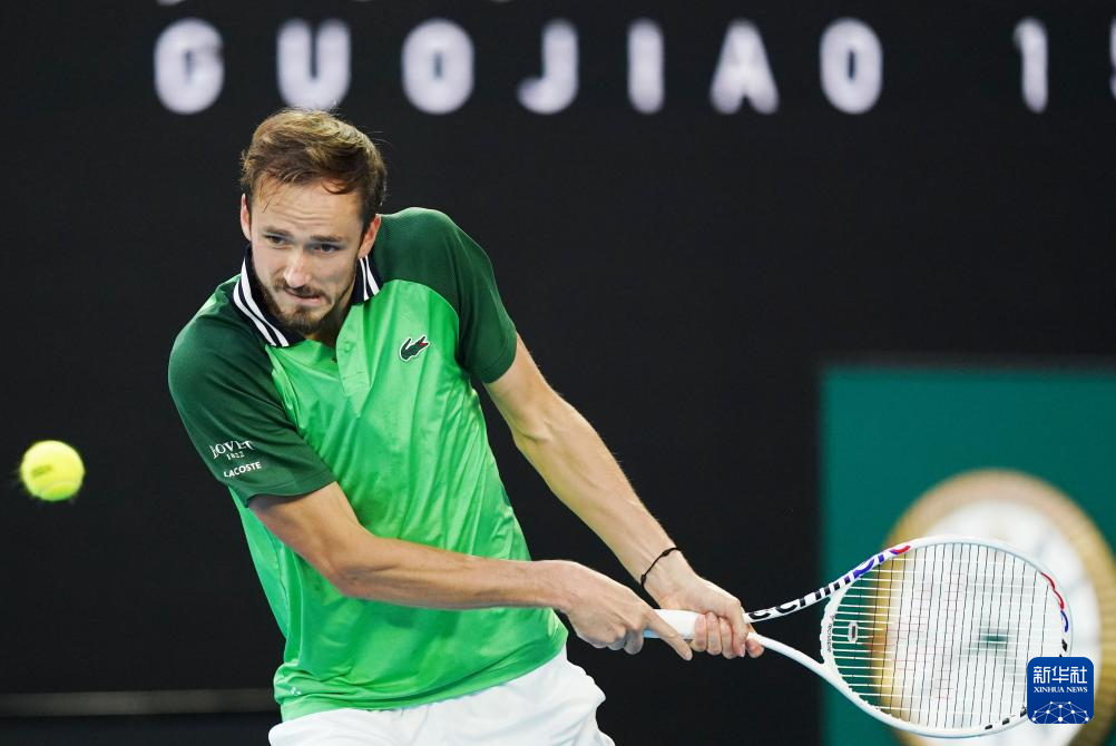 界足坛发光 界足坛发光